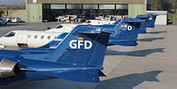 Flugzeug mit GFD Aufschrift